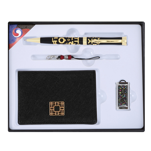 �ѱ� ����+���ڹ� �Ұ��� ��������+�ѱ� �ڰ� USB �޸� 3����Ʈ